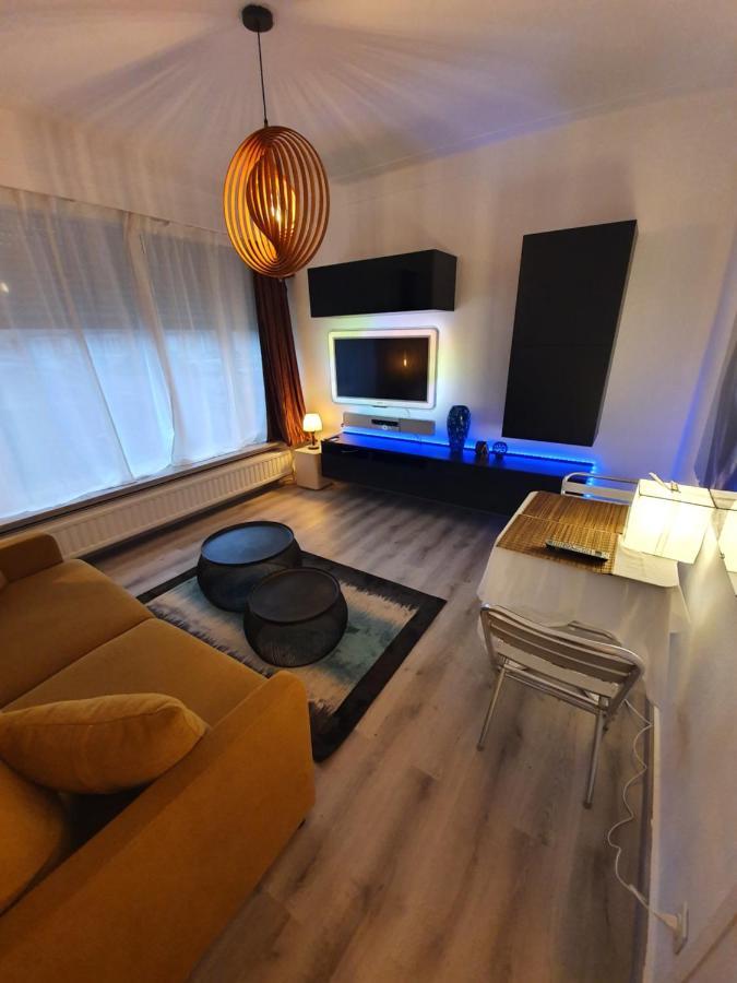 Cosy Corner In Quiet Suburb - All Cars Allowed Antwerp Exterior photo